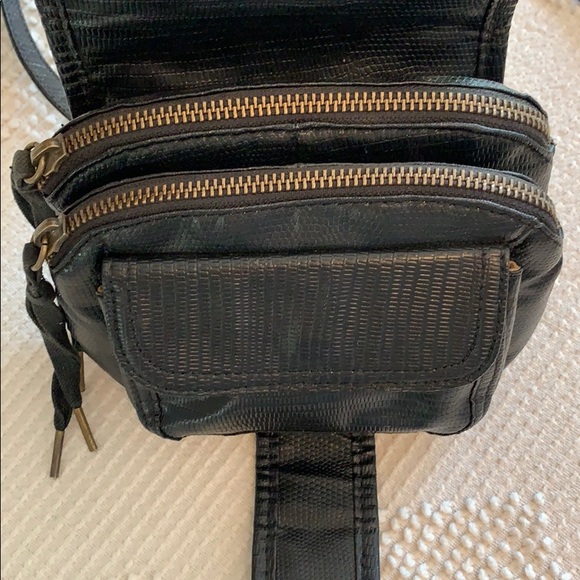 Black crossbody bag - Picture 4 of 4